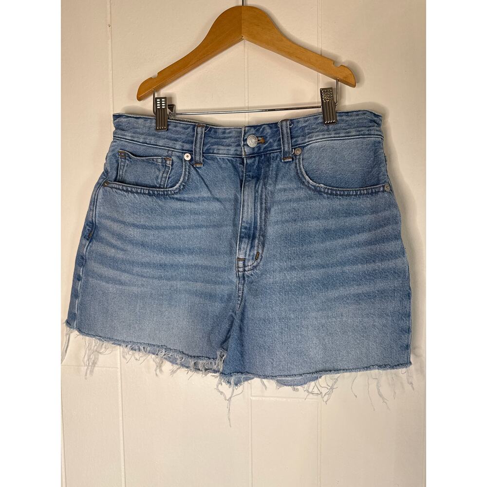 Madewell cut off shorts 29